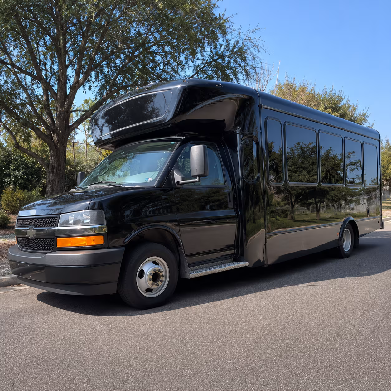 Hialeah Birthday, Sweet 16, & Quinceañera Party Bus Rentals