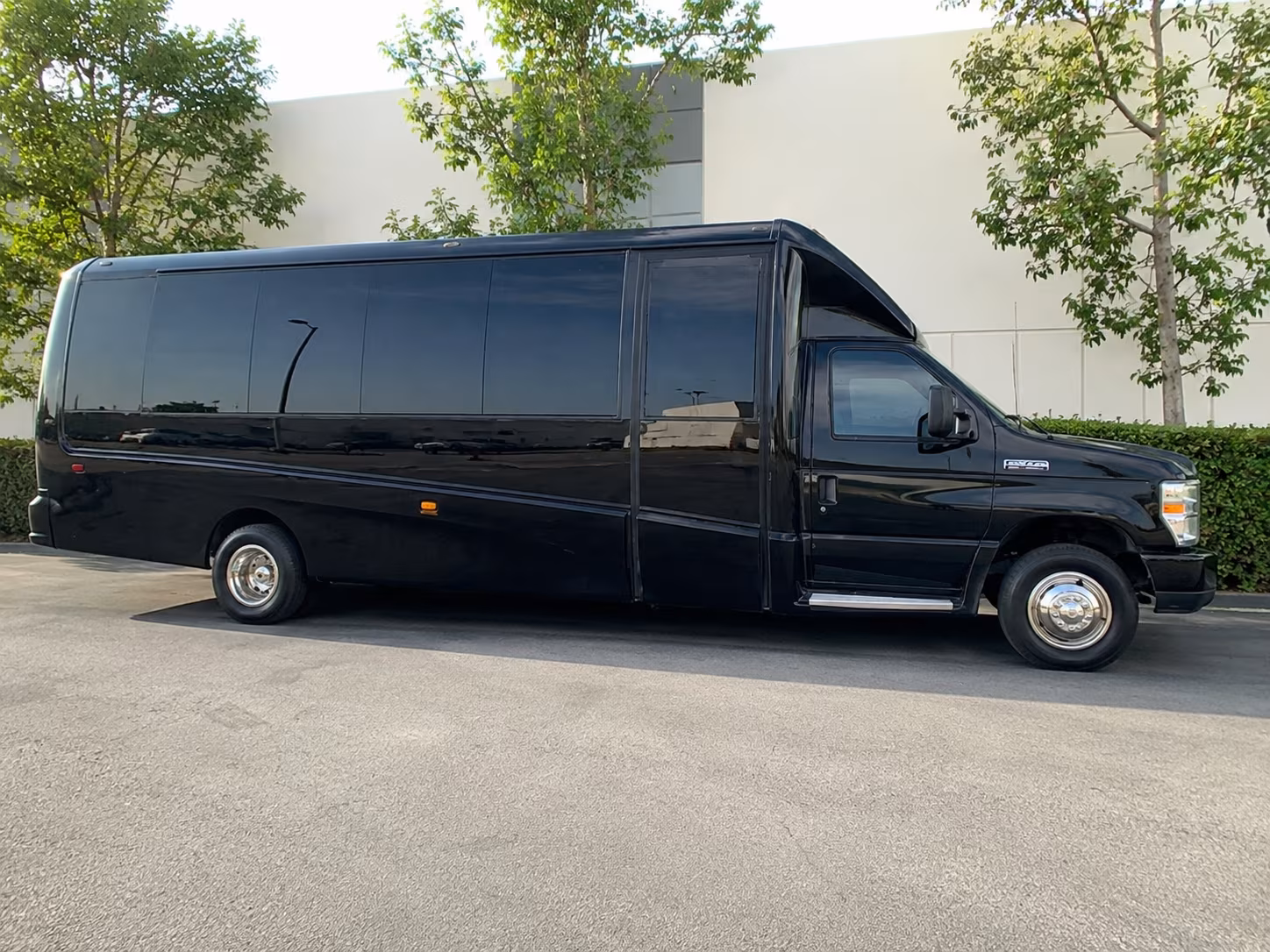 Kendall Airport Shuttles & Transportation